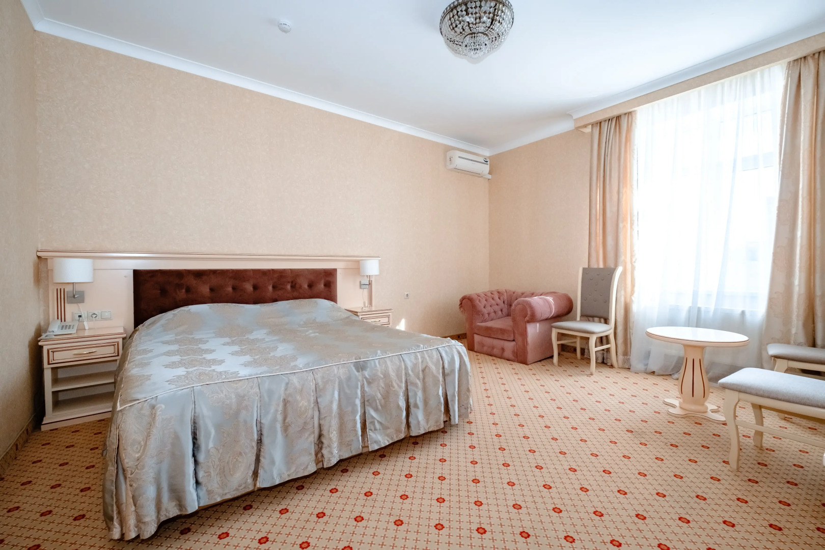 Отель Триумф