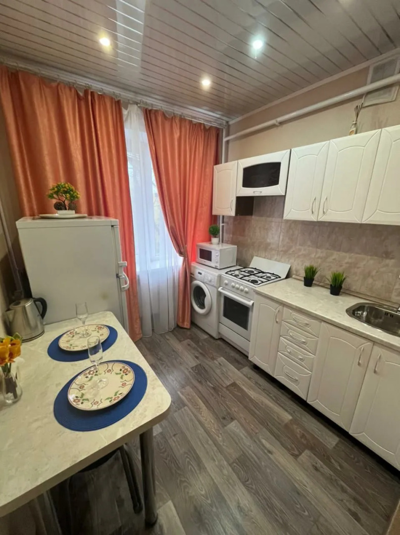 Апартаменты 1-комнатные рядом с Волгой (Бухта)