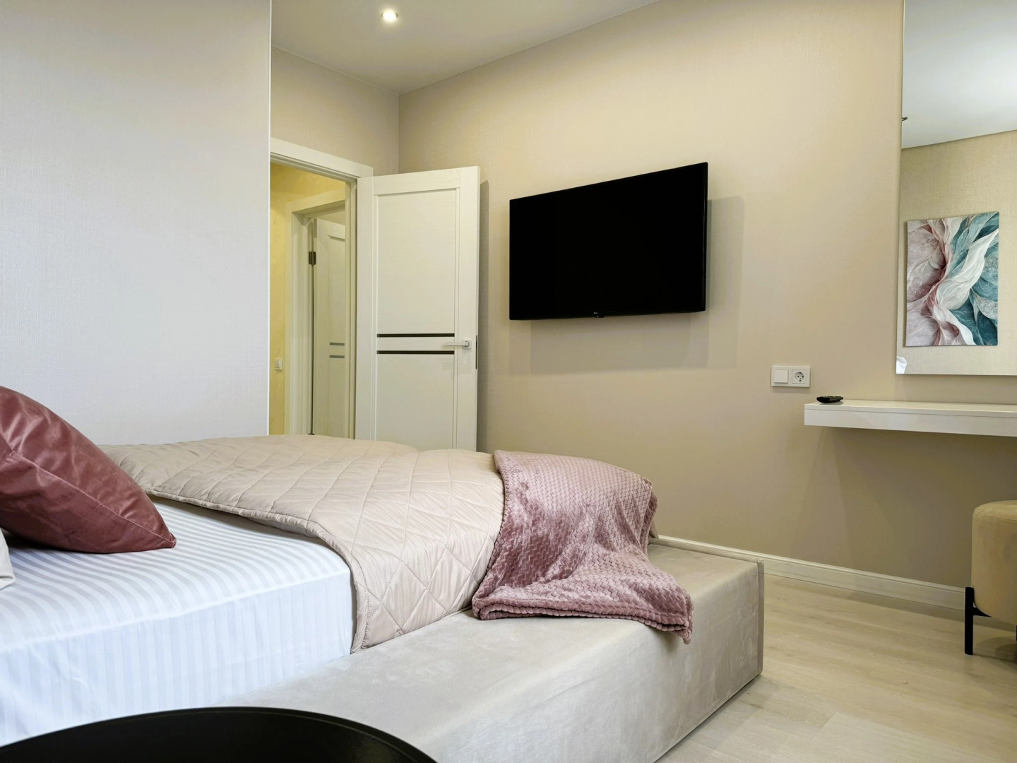 Апартаменты Трехкомнатные Pro.apartment на Приморской