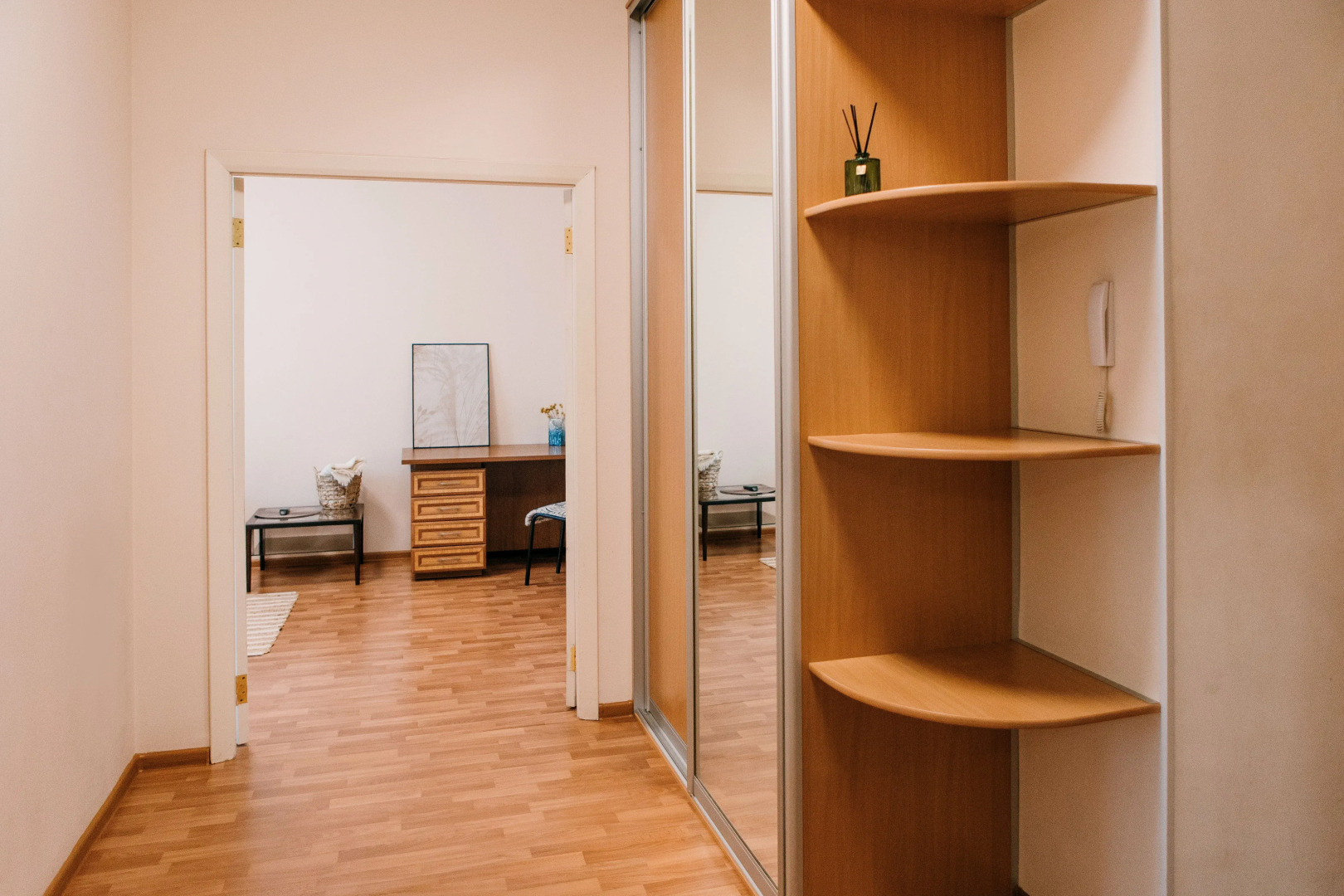 Квартира Современная с двумя спальнями!