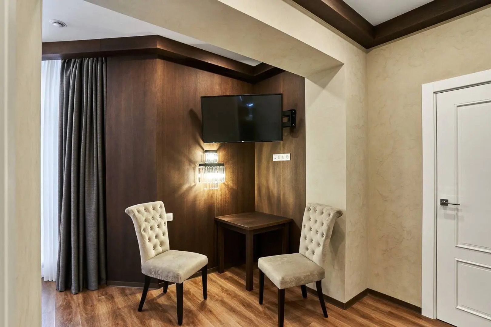 Апартаменты Снега Поляна Люкс