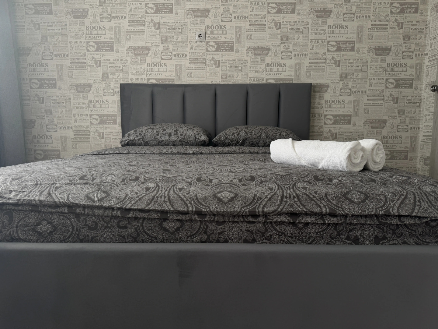 Апартаменты Hugge Place Студия с видом на ОБЬ