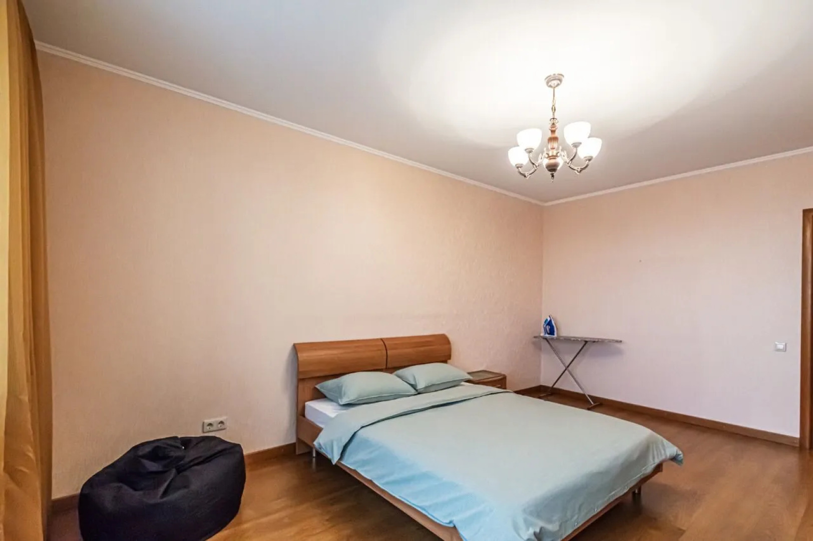 Апартаменты 1-к квартира на Агибалова 48