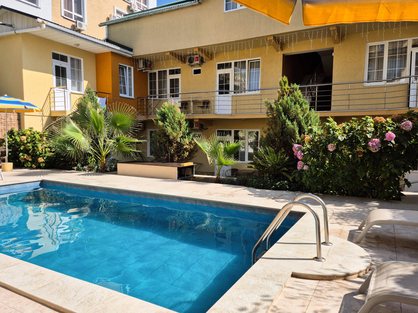 Апарт-отель Planeta MOV