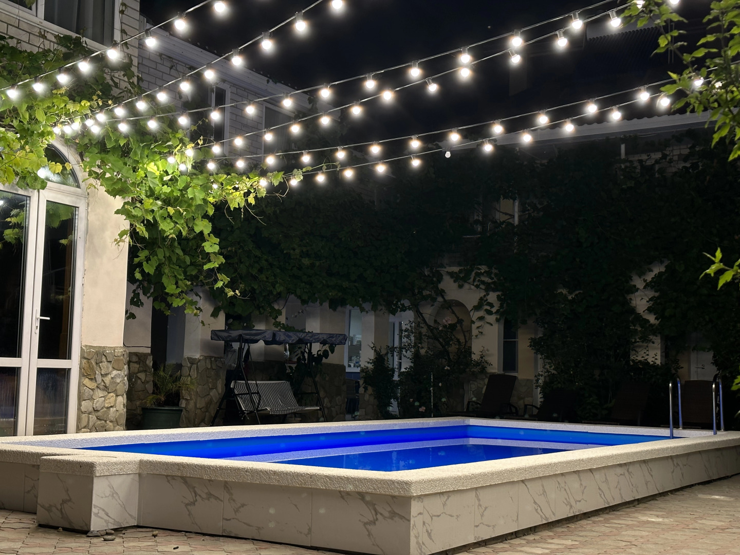 Гостевой дом  Come Inn на Кленовой