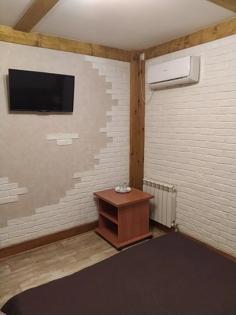 Отель Дронго