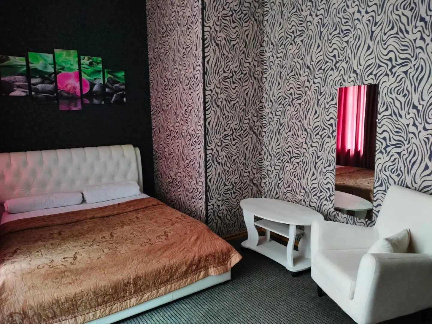 Мини-отель Атмосфера на Невском