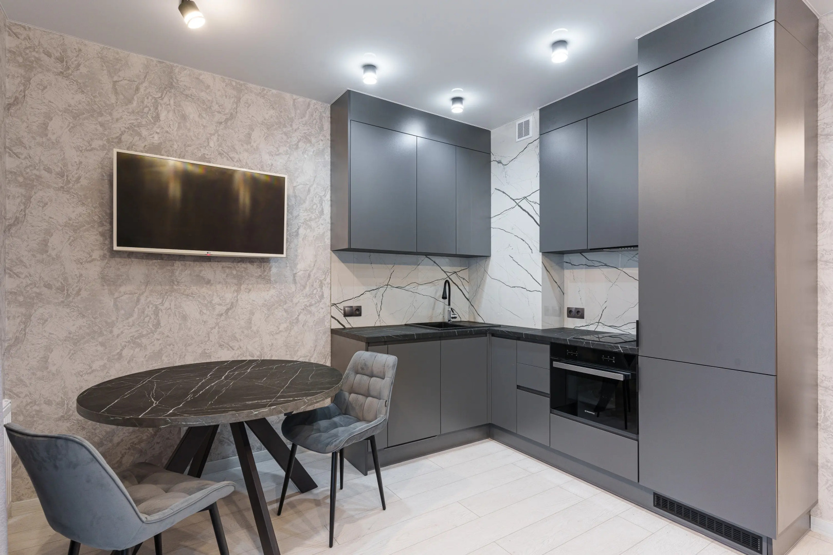 Апартаменты в Районе Минск Мир Рядом с Авиа Молл