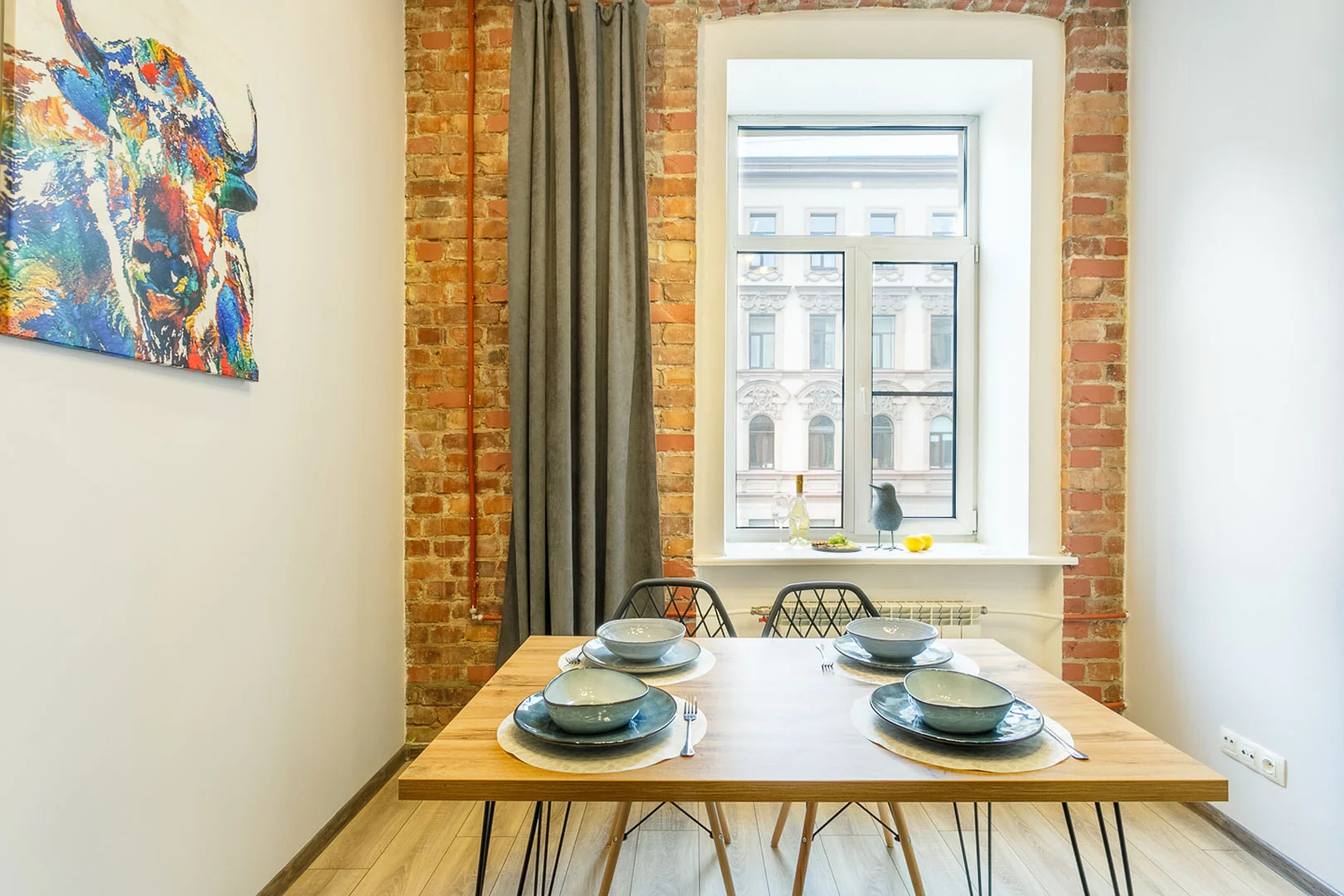 Апартаменты на Большом 13 Балкон