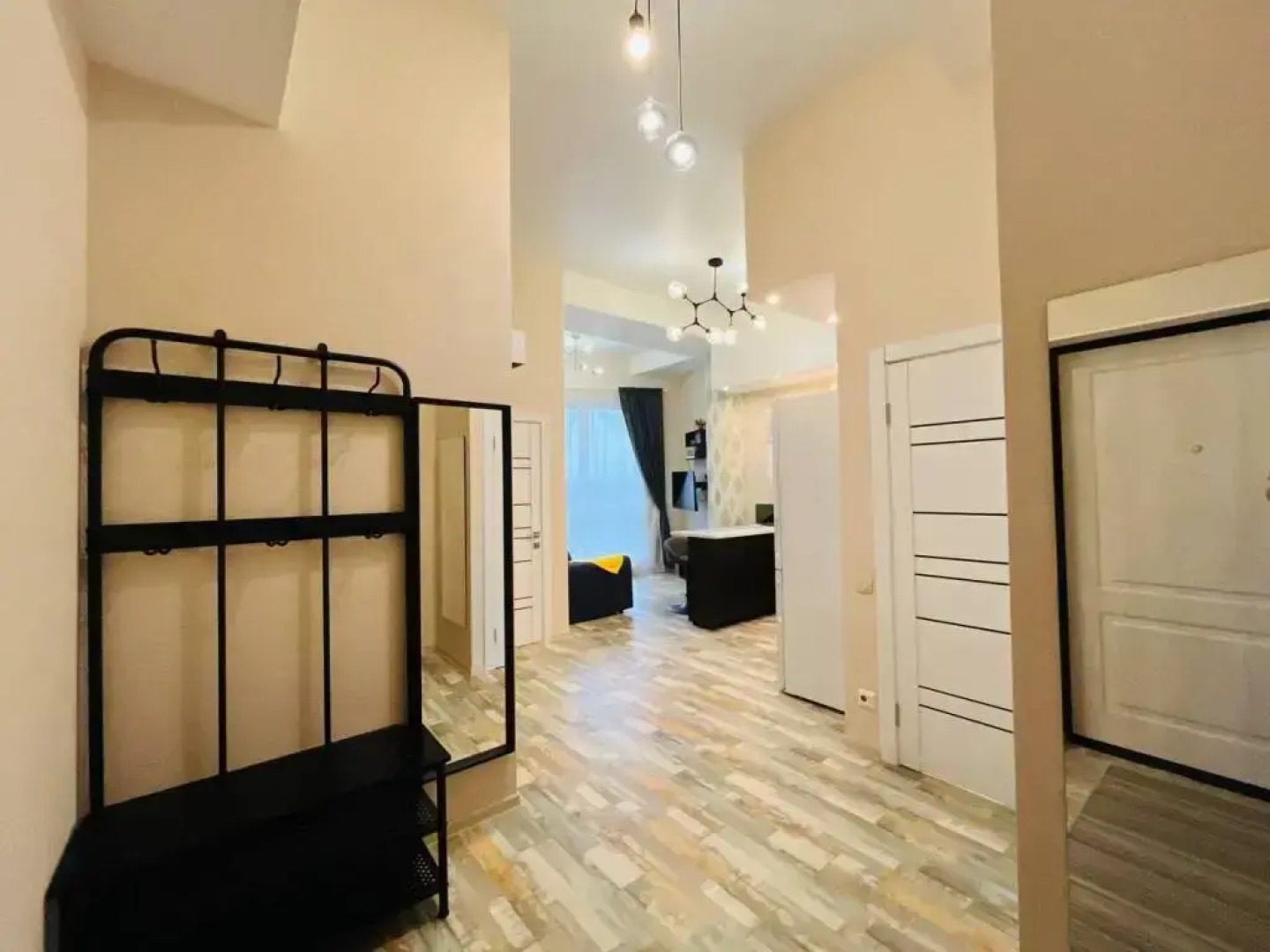 Апартаменты Happy People в доме с Термы Видное и ТЦ Галерея 9-18 № 8