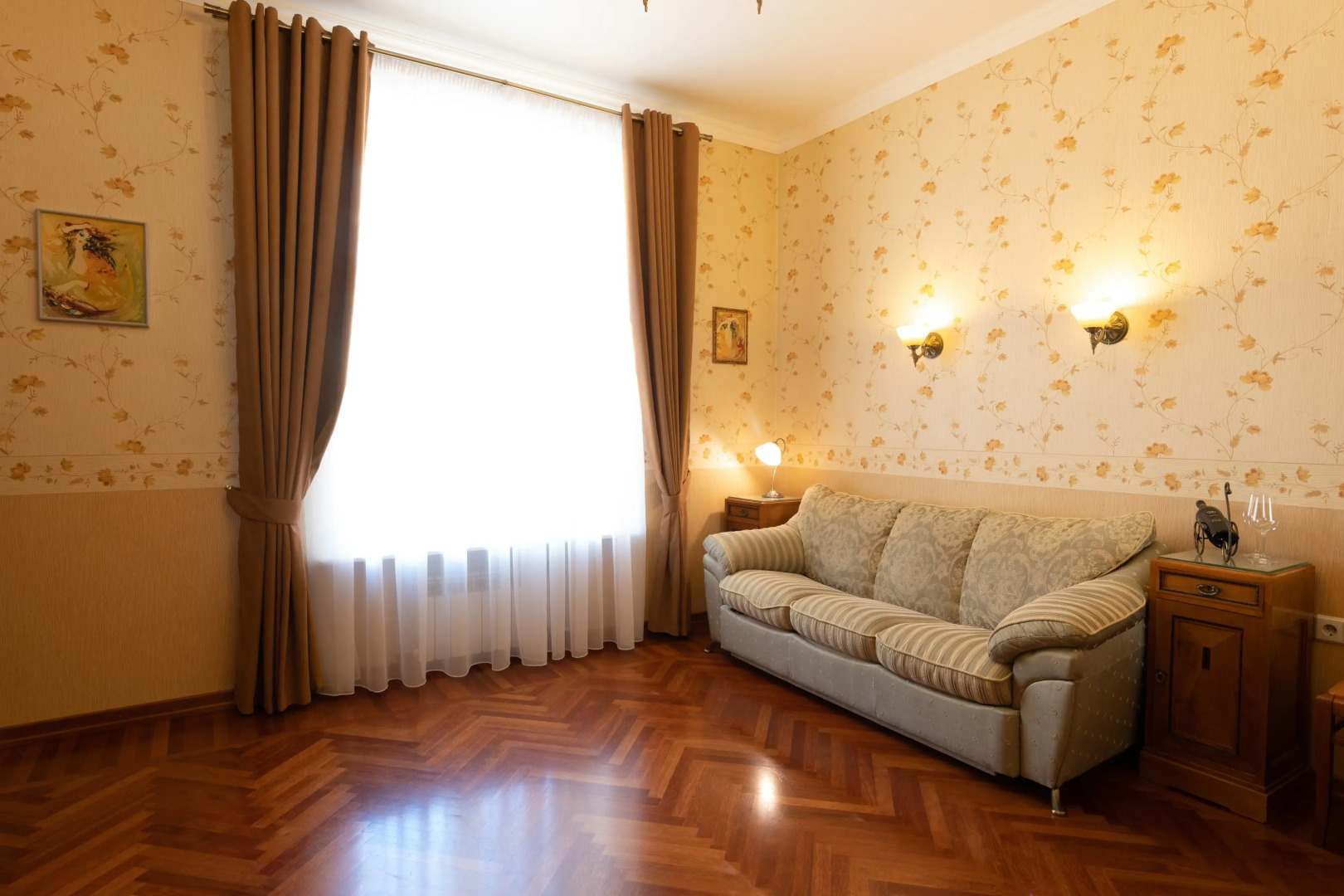 Квартира двухкомнатная Марсово Поле