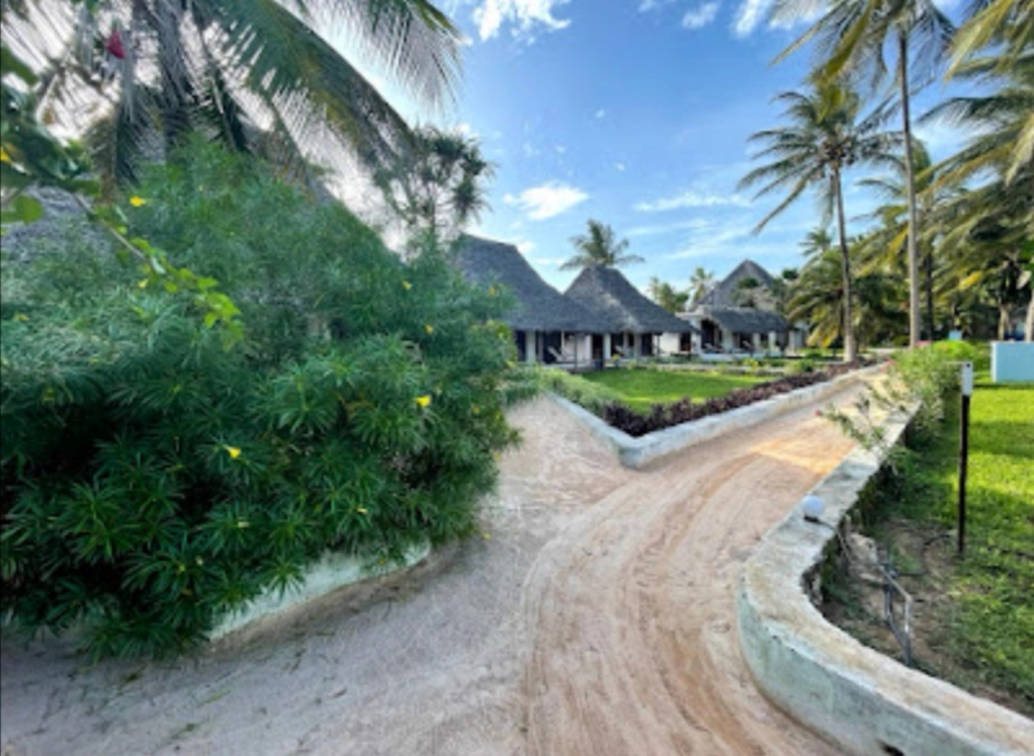 Бунгало Matemwe Baharini Villas