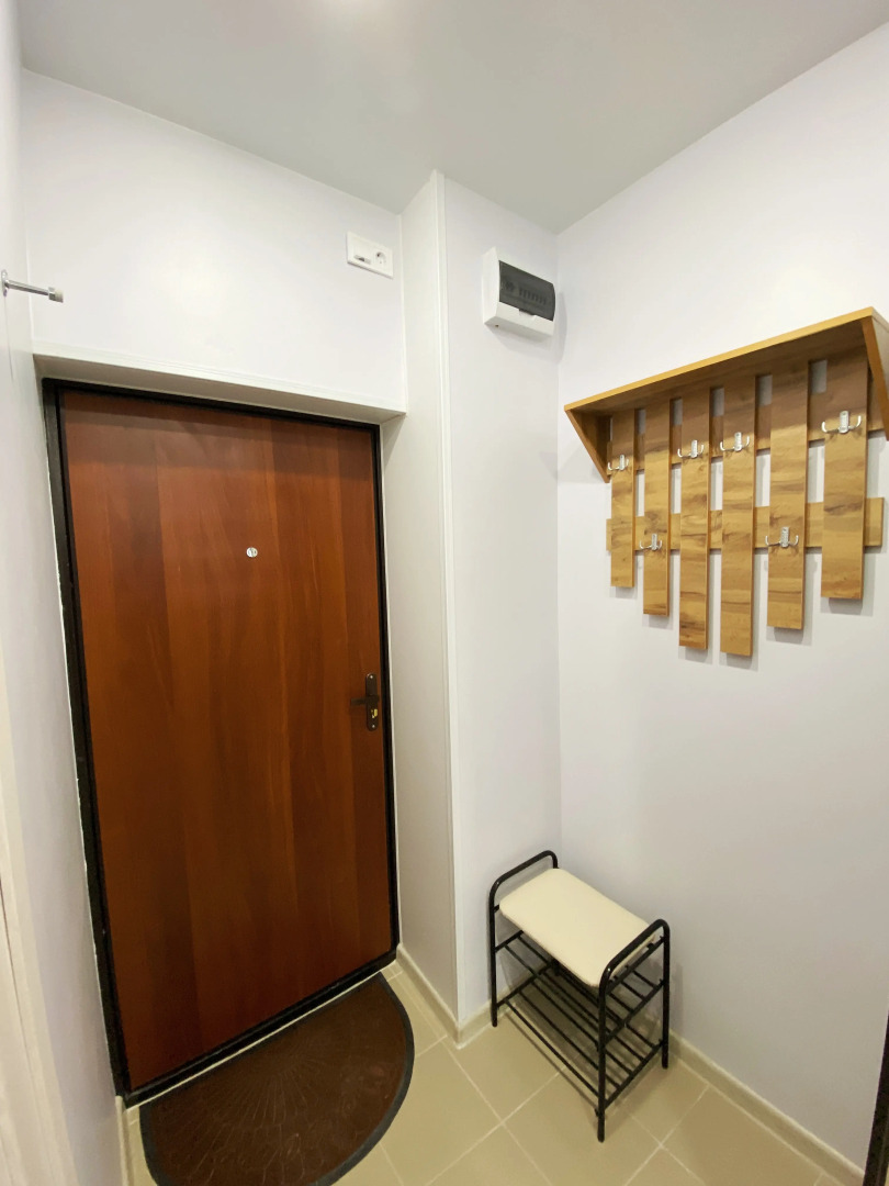 Апартаменты студия на Зеленом бульваре 19 на 24 этаже