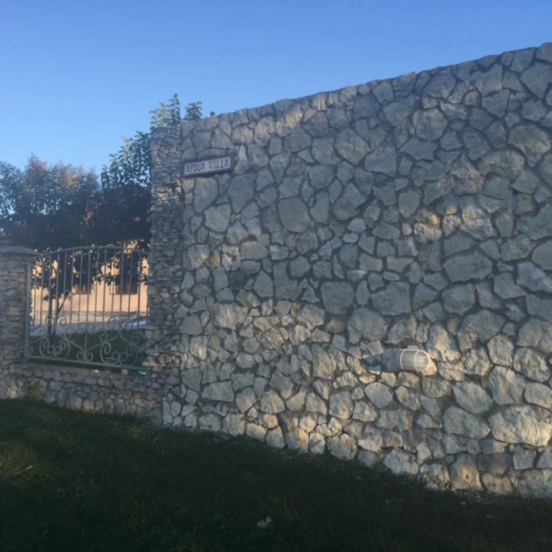 Вилла Апсуа