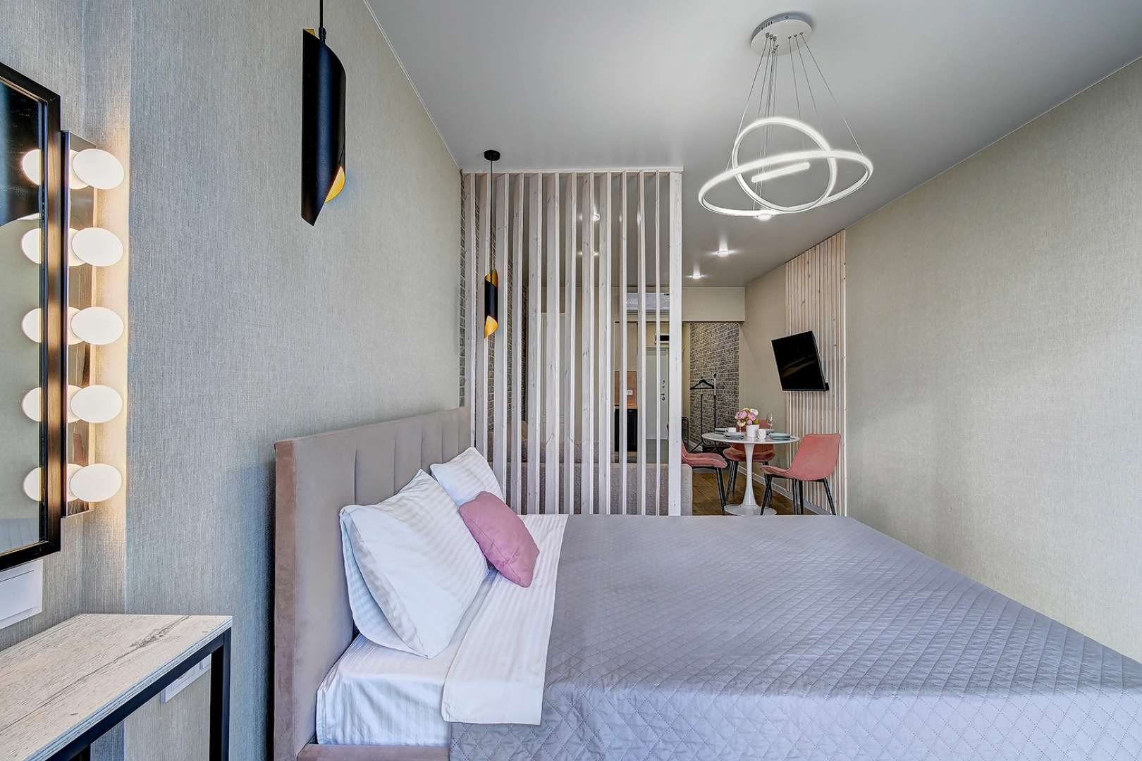 Апартаменты Красивые апартаменты MorskayaSimfonya-2 с панорамой на море, бассейном на территории ЖК