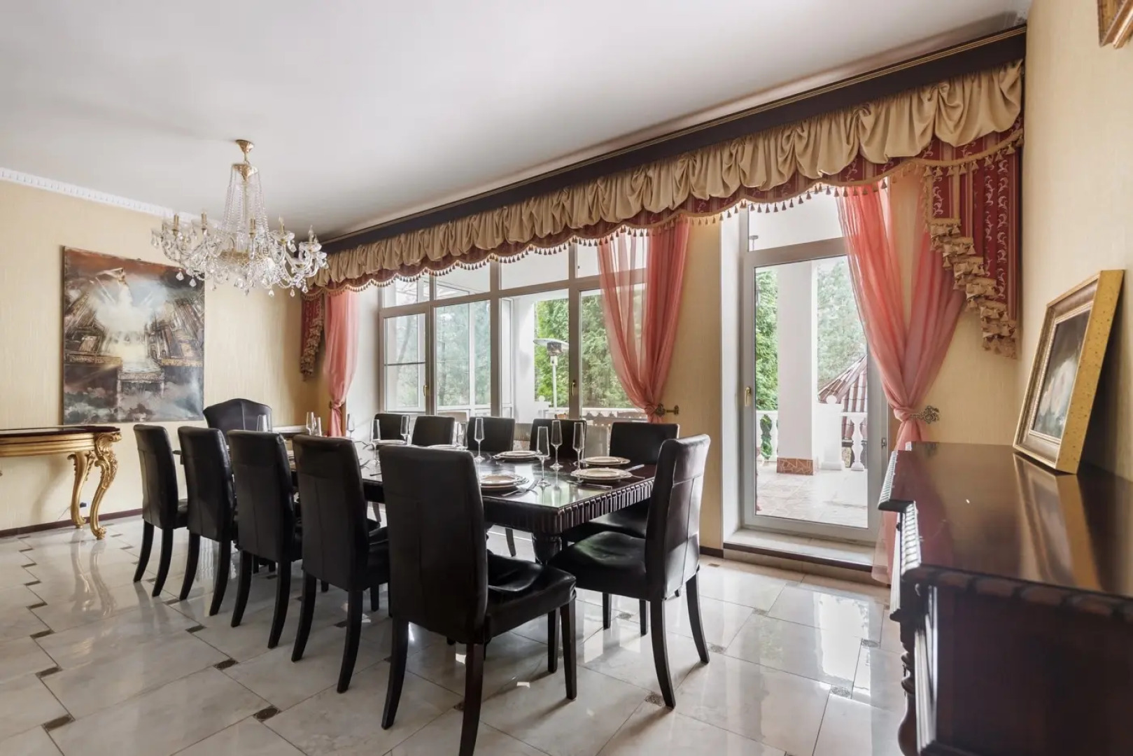 Частный дом Huse Уютный в деревне Таганьково