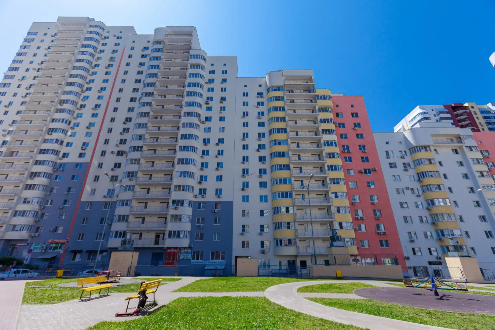 Квартира Уютная 2-к на Лукачева 10