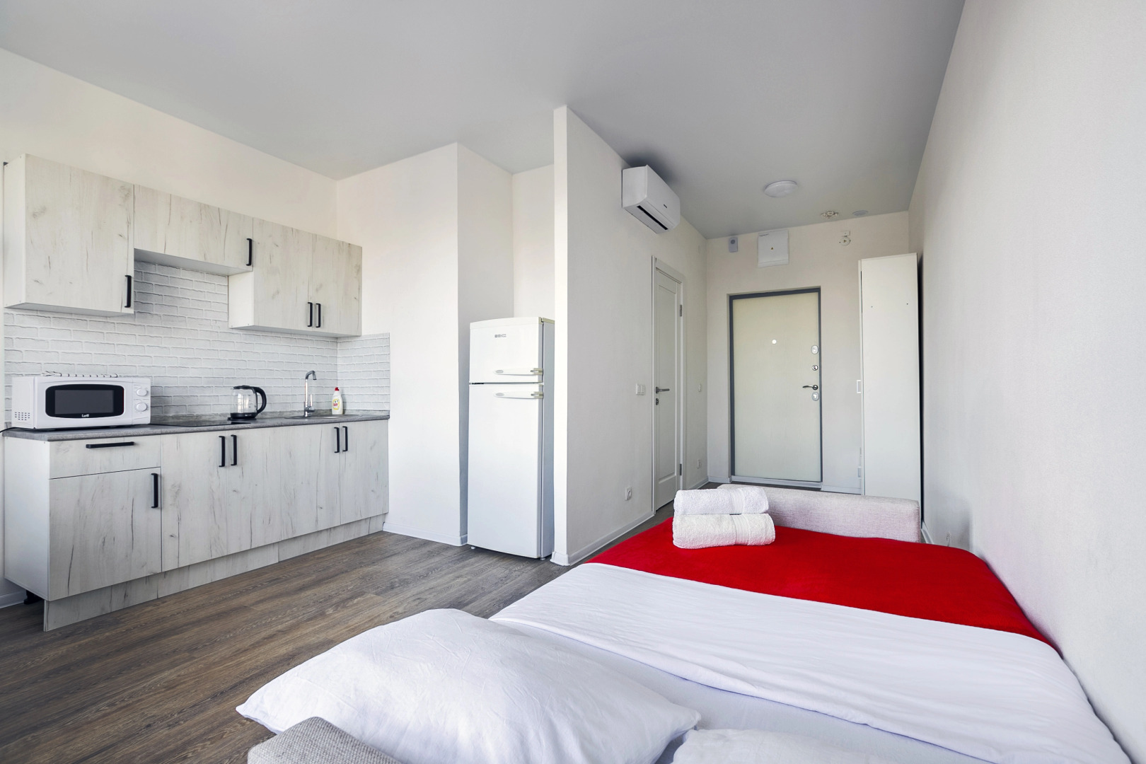 Квартира MaxRealty24 Просторная 16