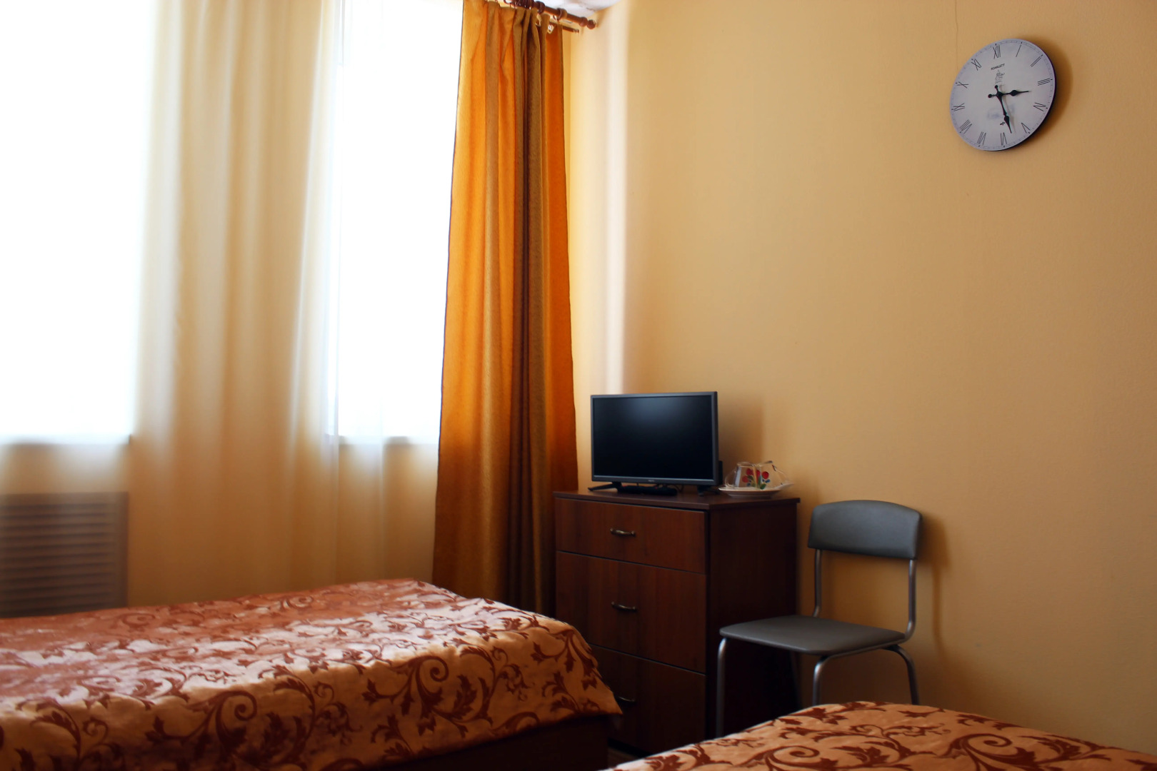 Отель Планета