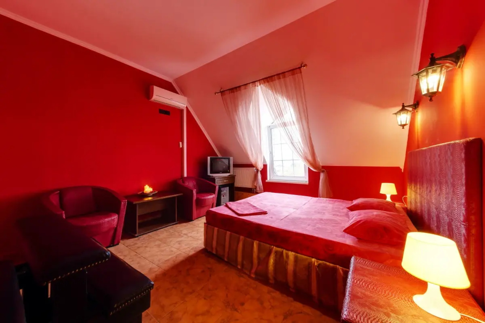 Отель Мартон Пашковский