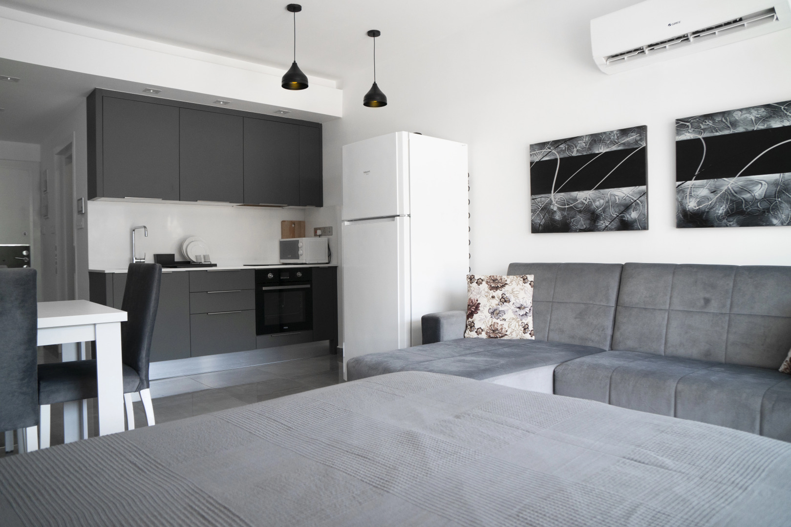 Апартаменты Courtyard Long Beach, Северный Кипр, бассейн, терраса, 500м от моря