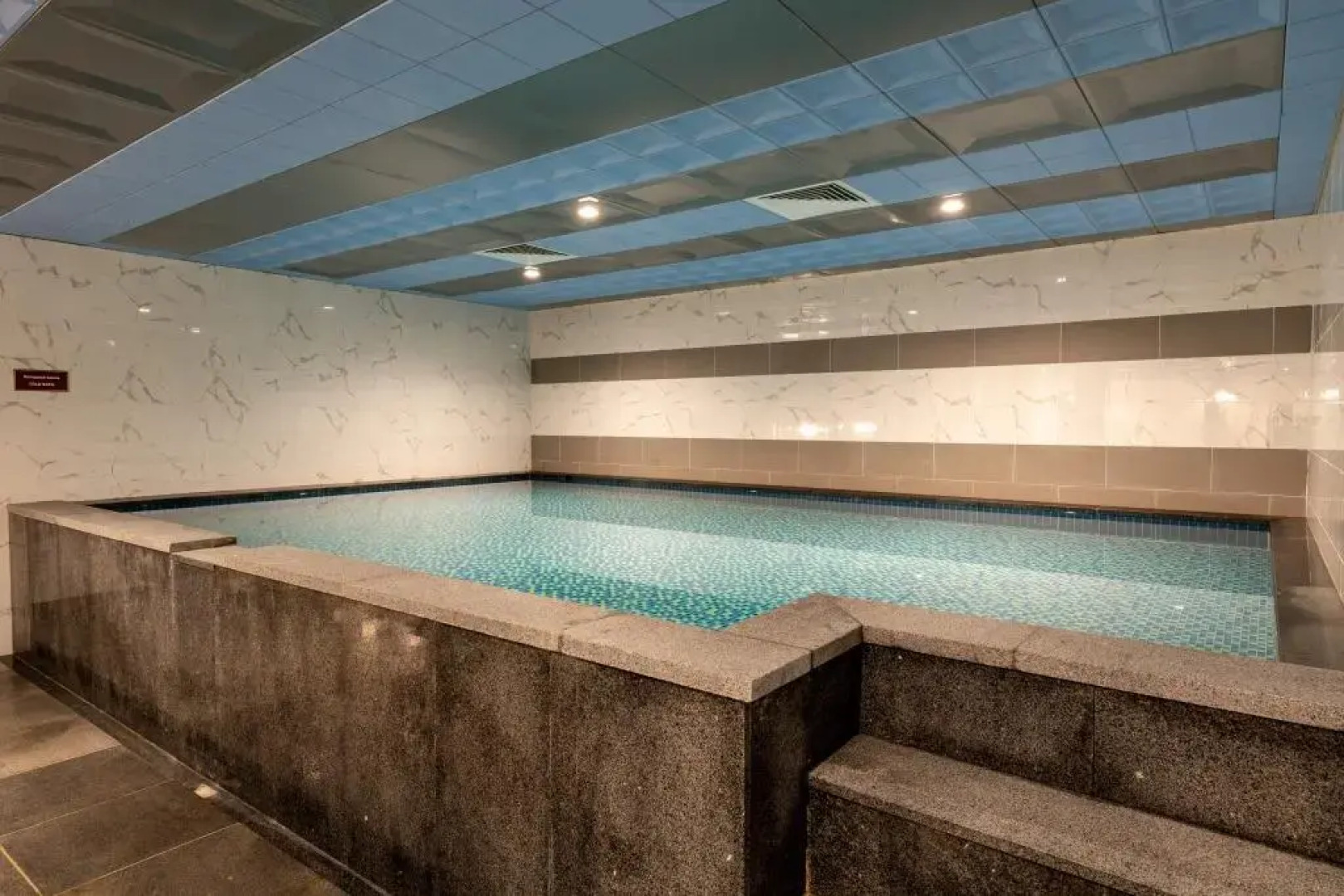 Отель Paradise Resort