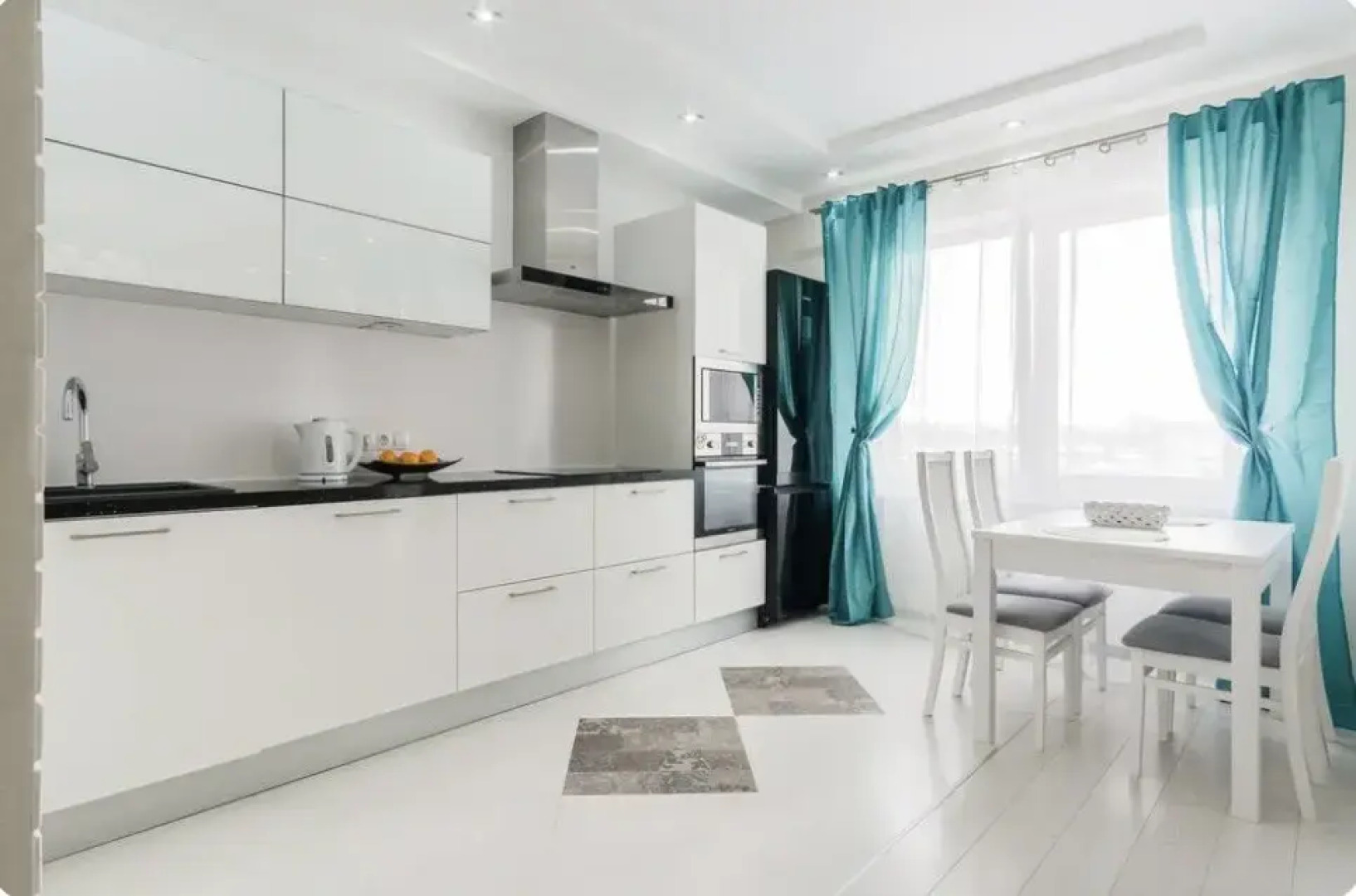 Апартаменты возле национальной библиотеки и ТЦ Данна молл на Мсциславца 24