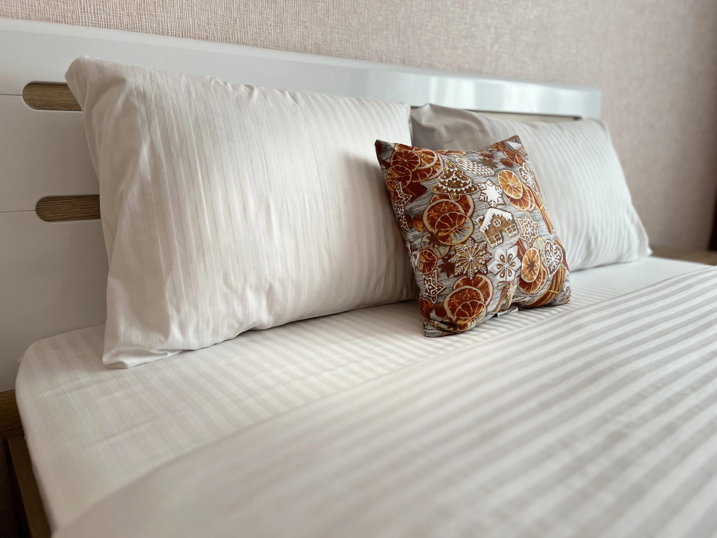 Квартира комфорт-класса возле ТРК Фиеста, начало паркового