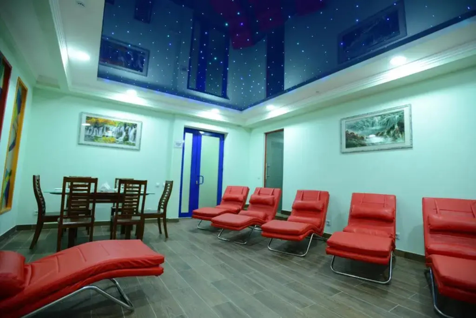 Отель City Line Boutique