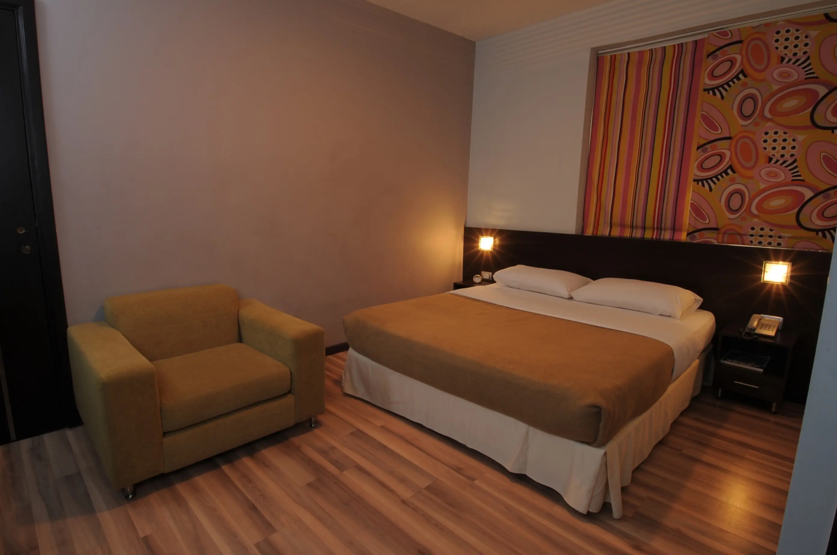 Отель Suite Merlot