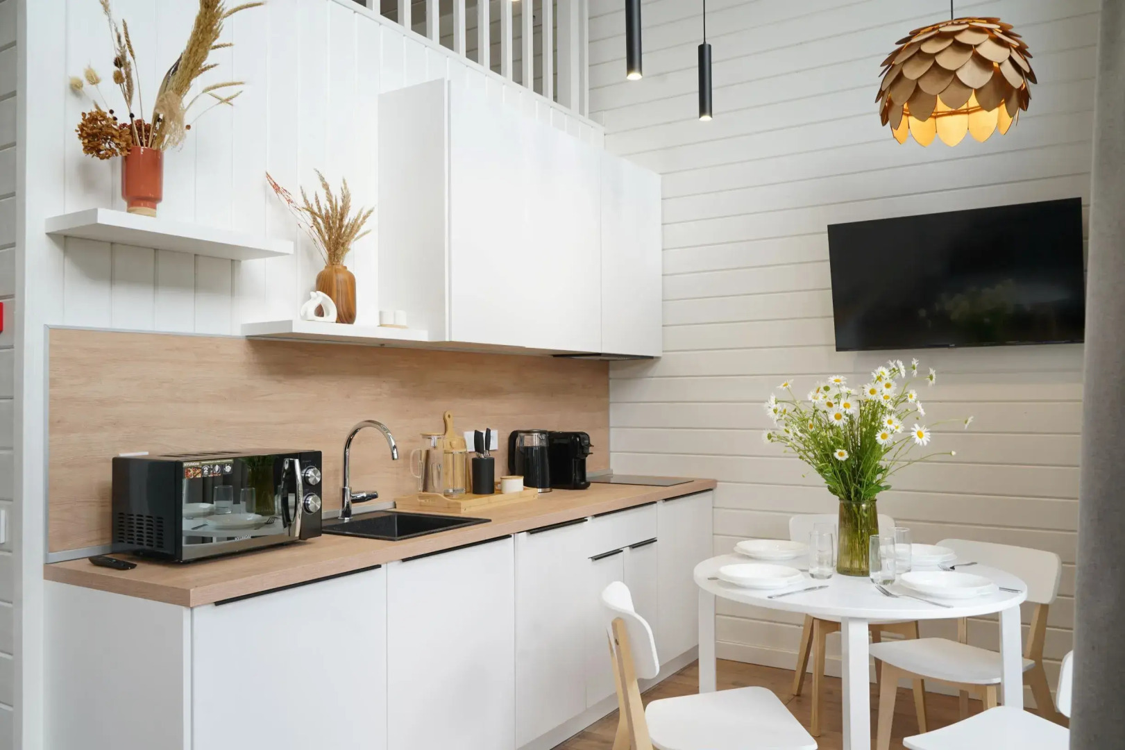 Отель Русские сезоны Эмбиент парк