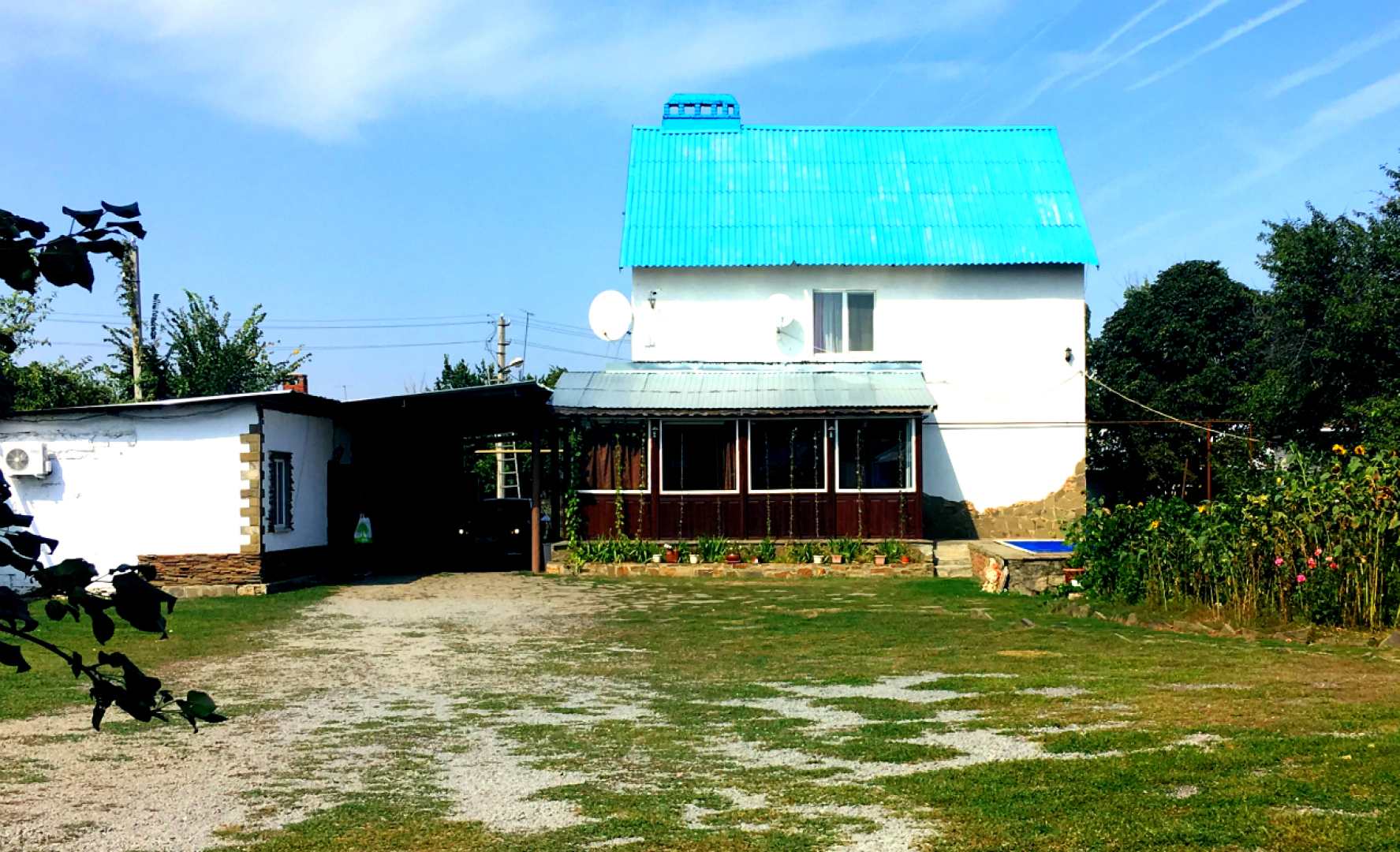 Belyij Dom Na Trasse M4 Don Hotel	