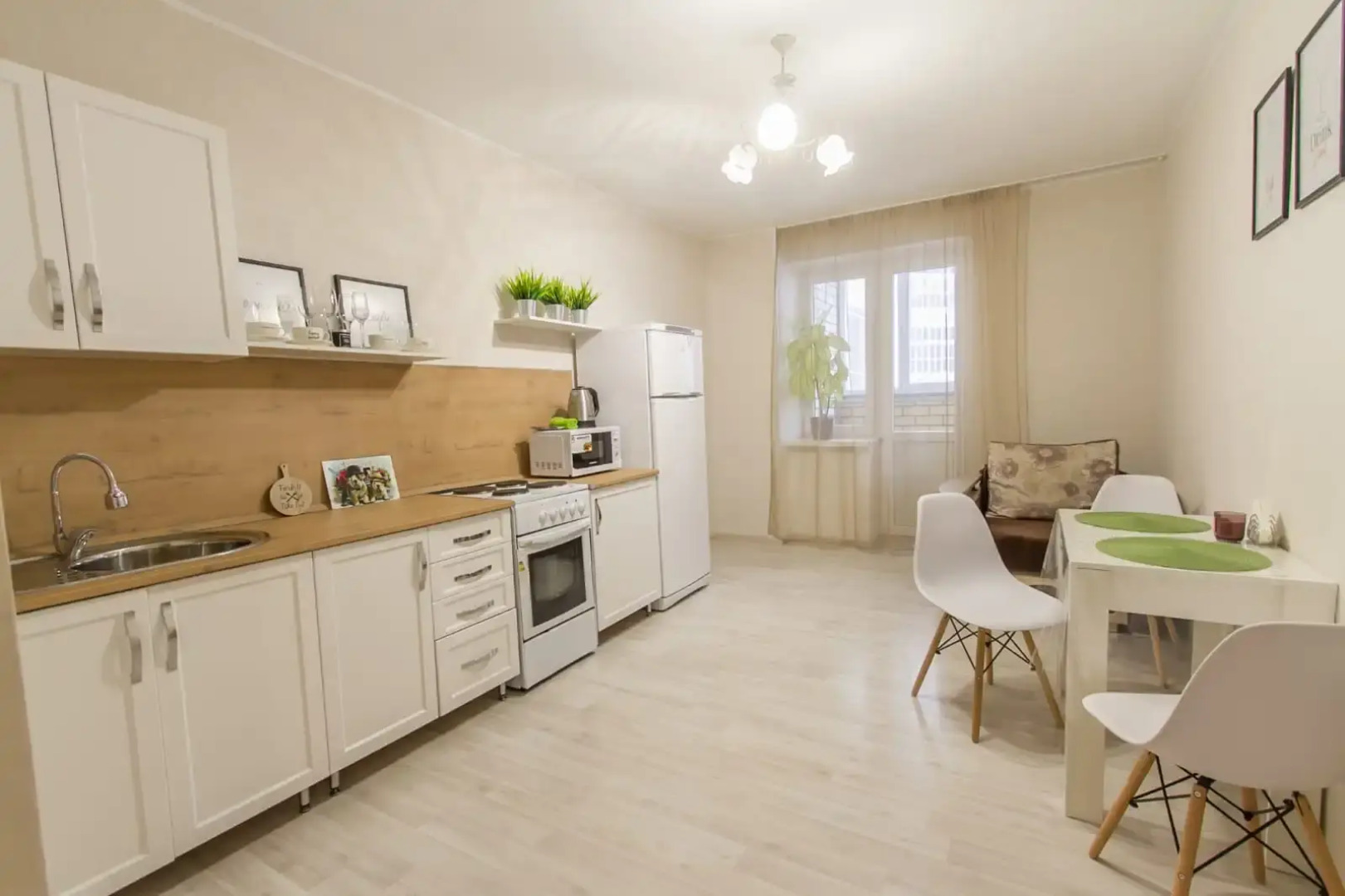 Апартаменты На Переверткина 1/8