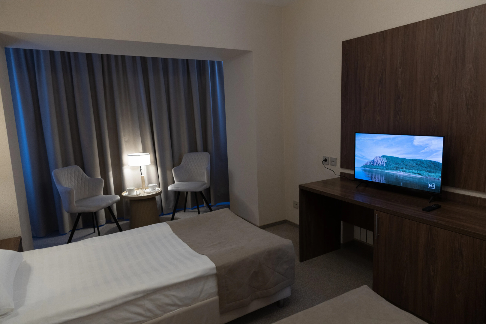 Отель Белый Лотос