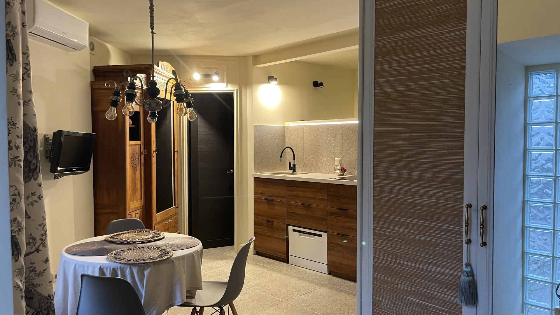 Квартира Кисловодск Дизайн в Историческом Особняке