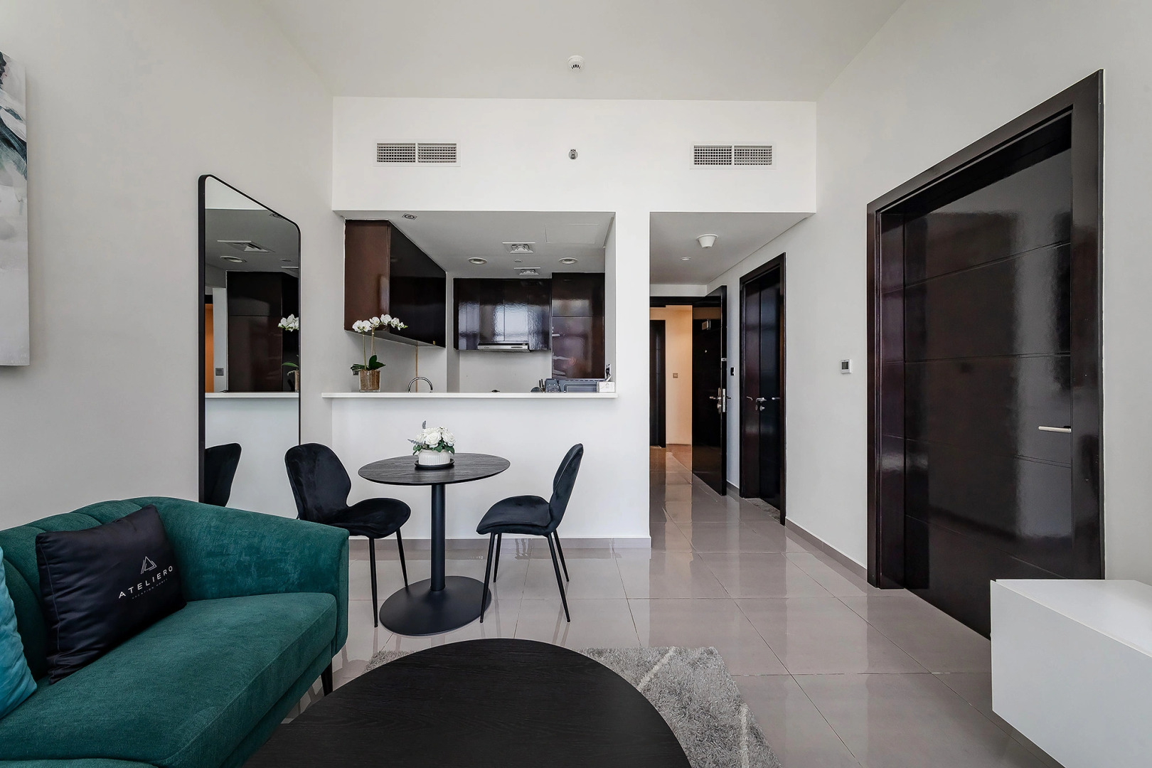 Апартаменты Stylish 1BR at Damac Merano Tower with Great View