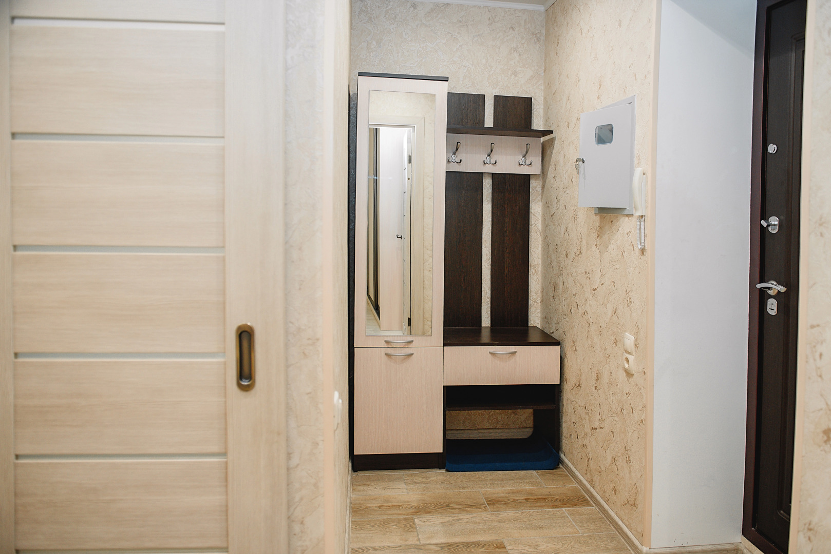 Апартаменты рядом с Кремлём и пл. Свободы Либхнехта 9