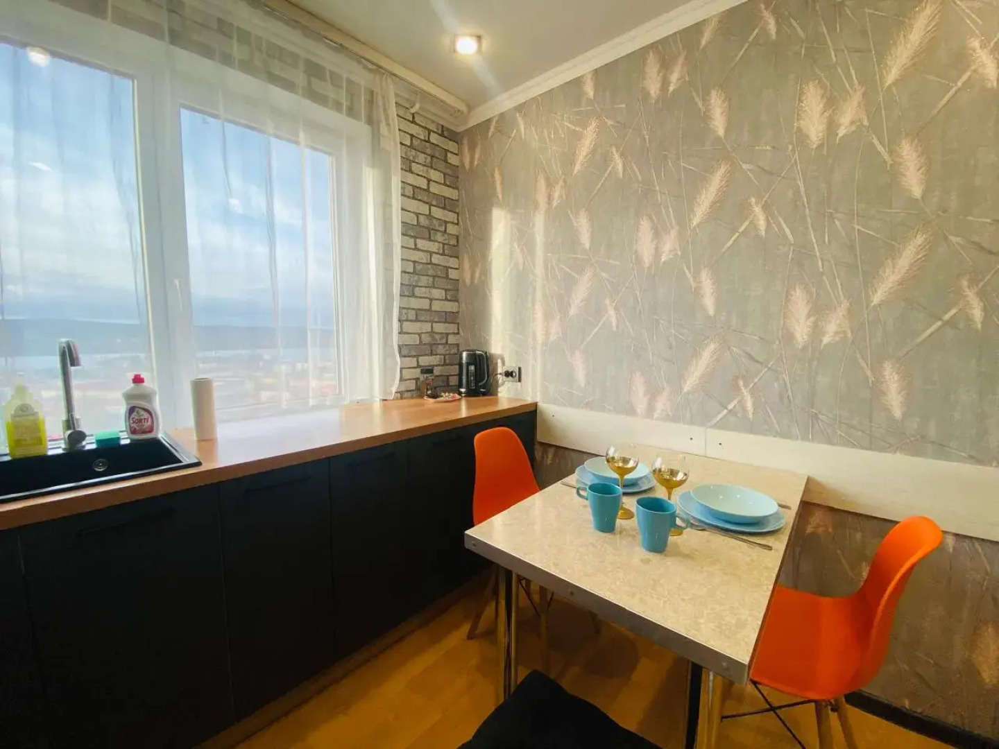 Апартаменты с 1 комнатой и балконом (КВАРТИРА51)