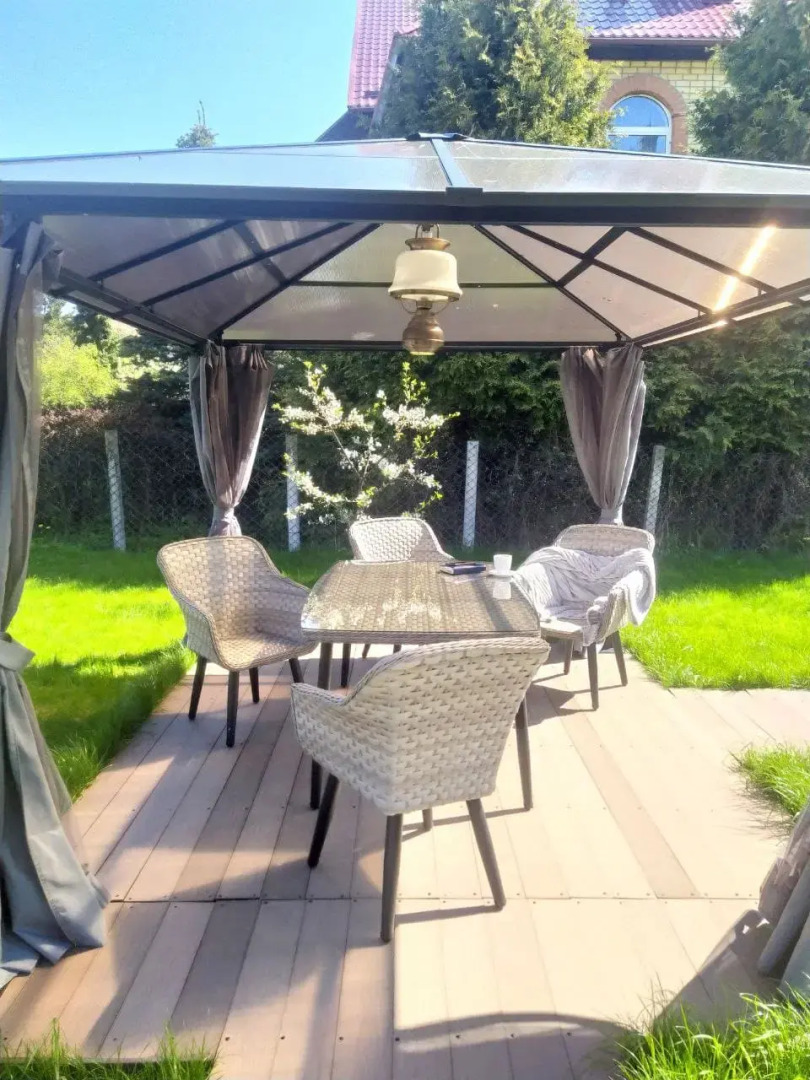 Отель Клевер