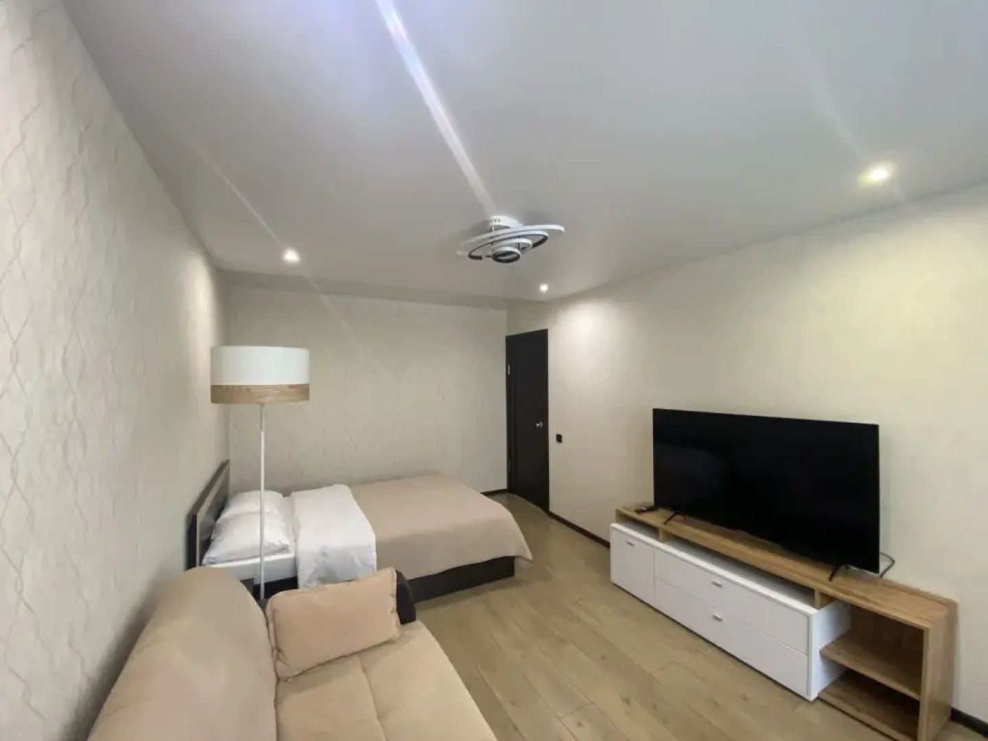 Апартаменты Хочу Приехать на Пречистенской набережной 74 1