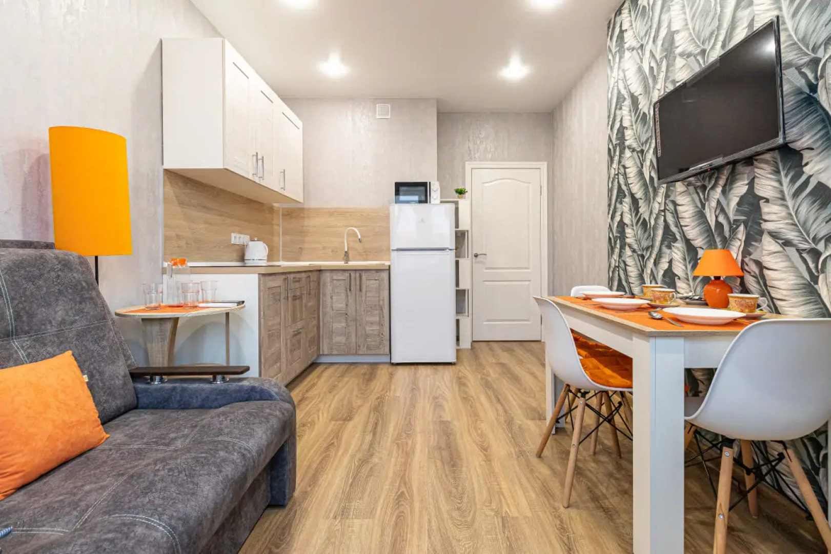 Апартаменты Дизайнерская 1-ком в ЖК Самолёт