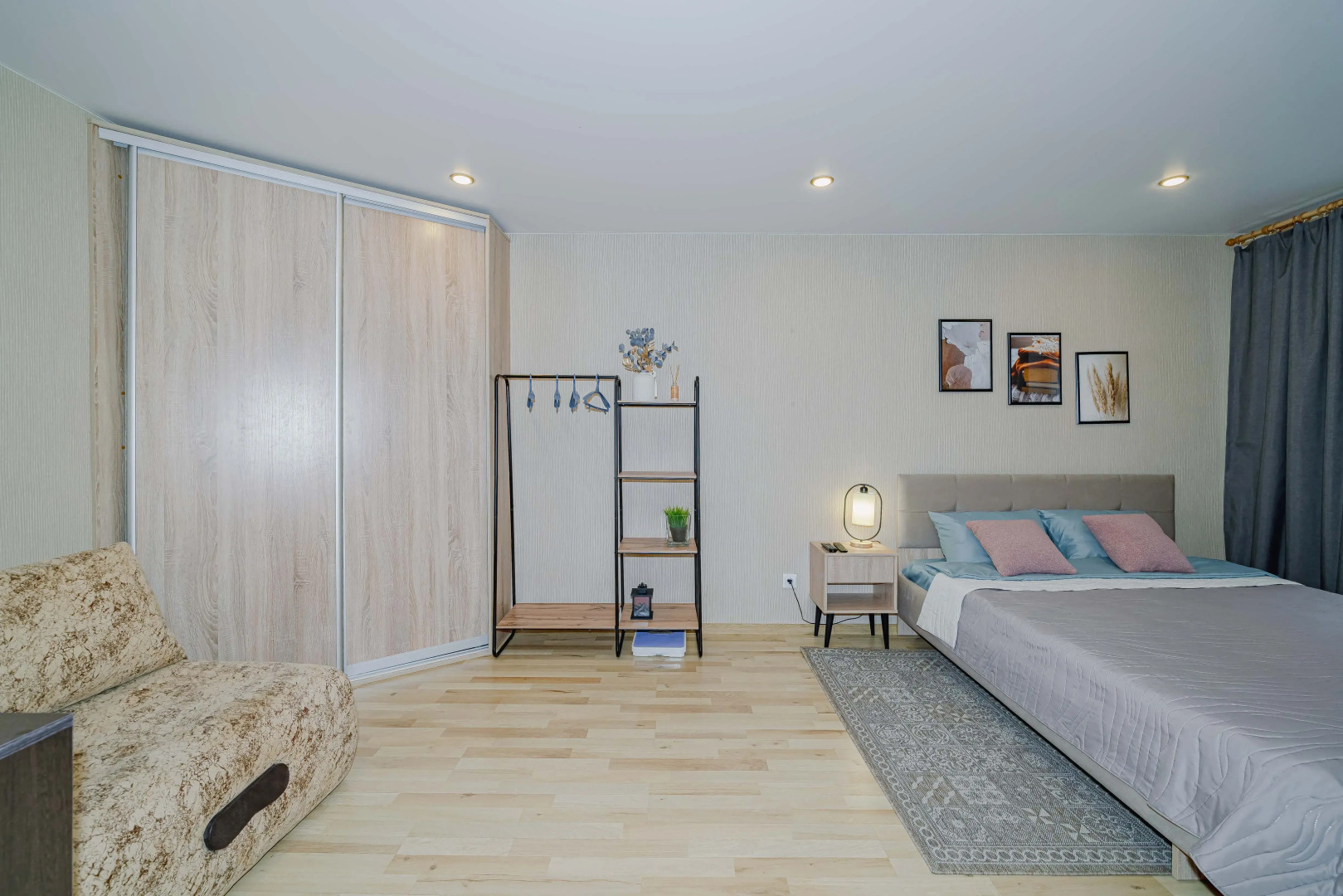 Квартира Уютная у ЖД  Вокзала и Метро