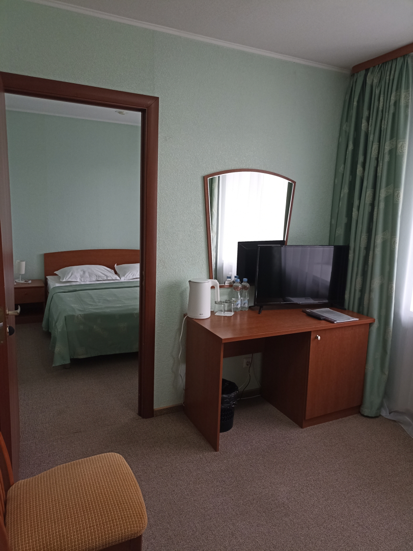 Отель Поворот