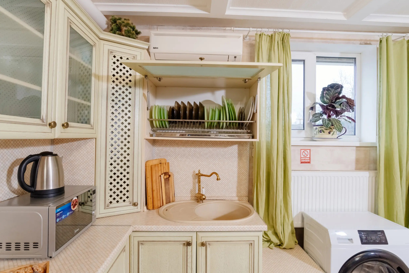 Частный дом Дом в Центре на Адмирала Крюйса до 15 чел в 100 м Аква парк и пляж