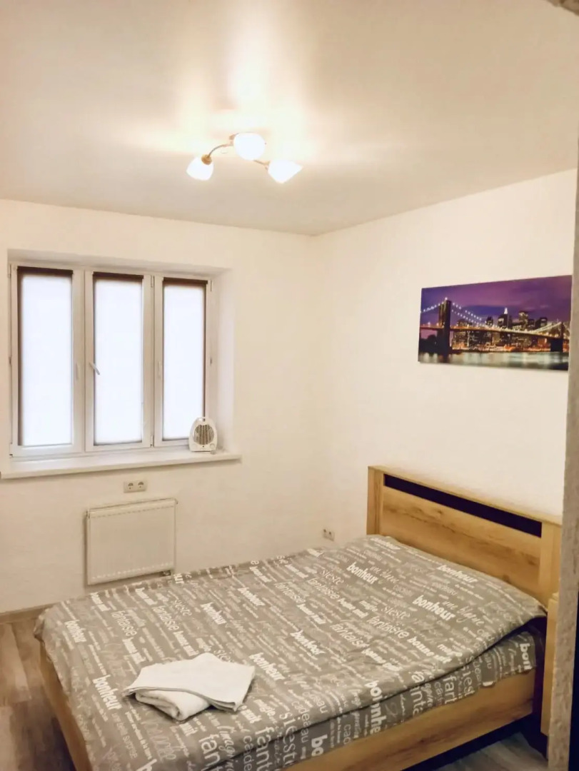 Апартаменты рядом с Максима Парк 2