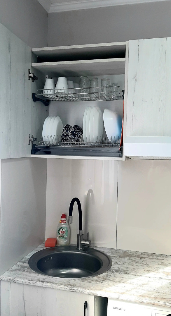 Квартира За Сценой