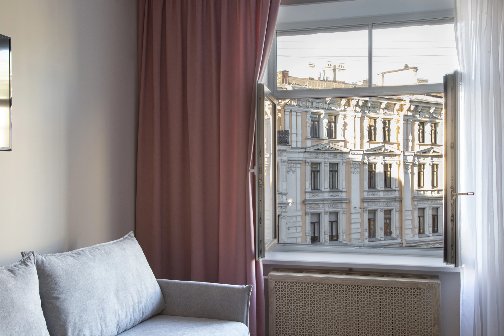 Квартира Гранд Сьютс Syncotel