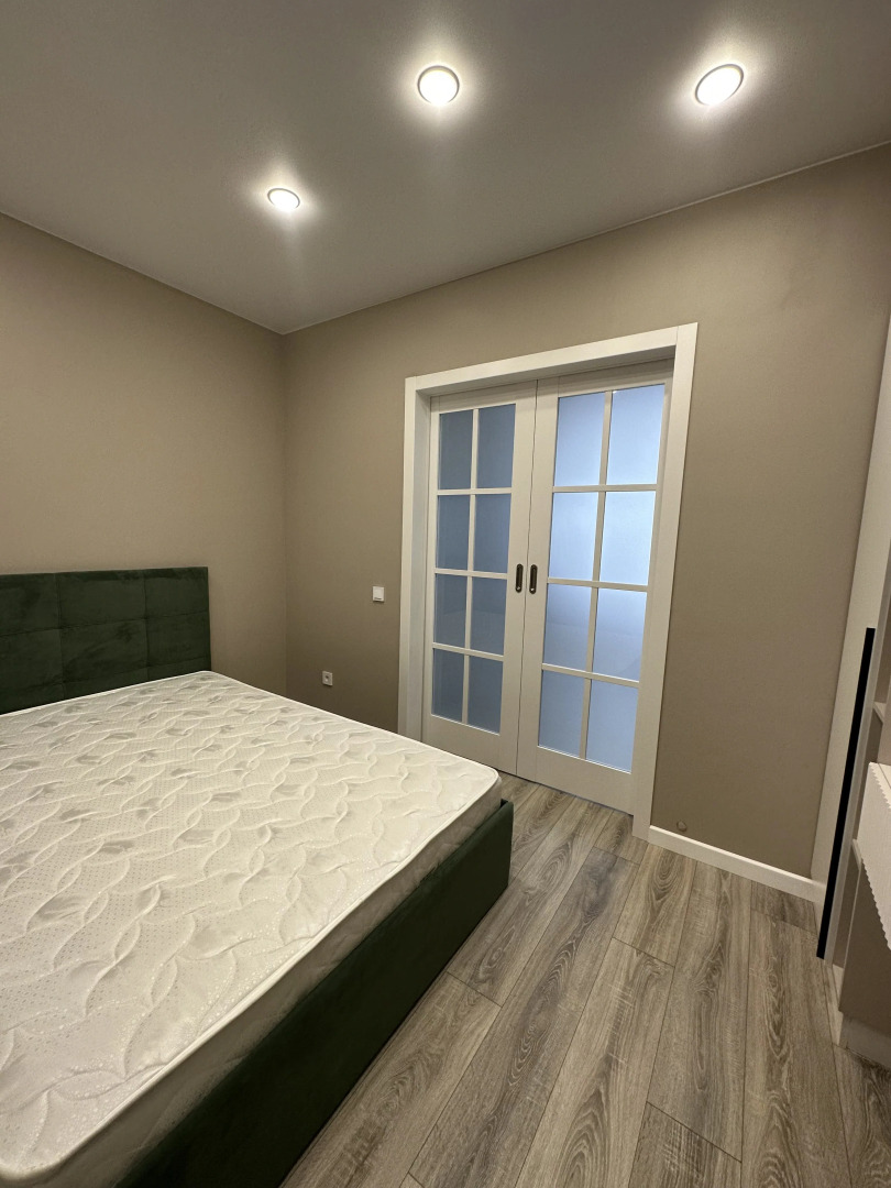 Квартира на Крайнова