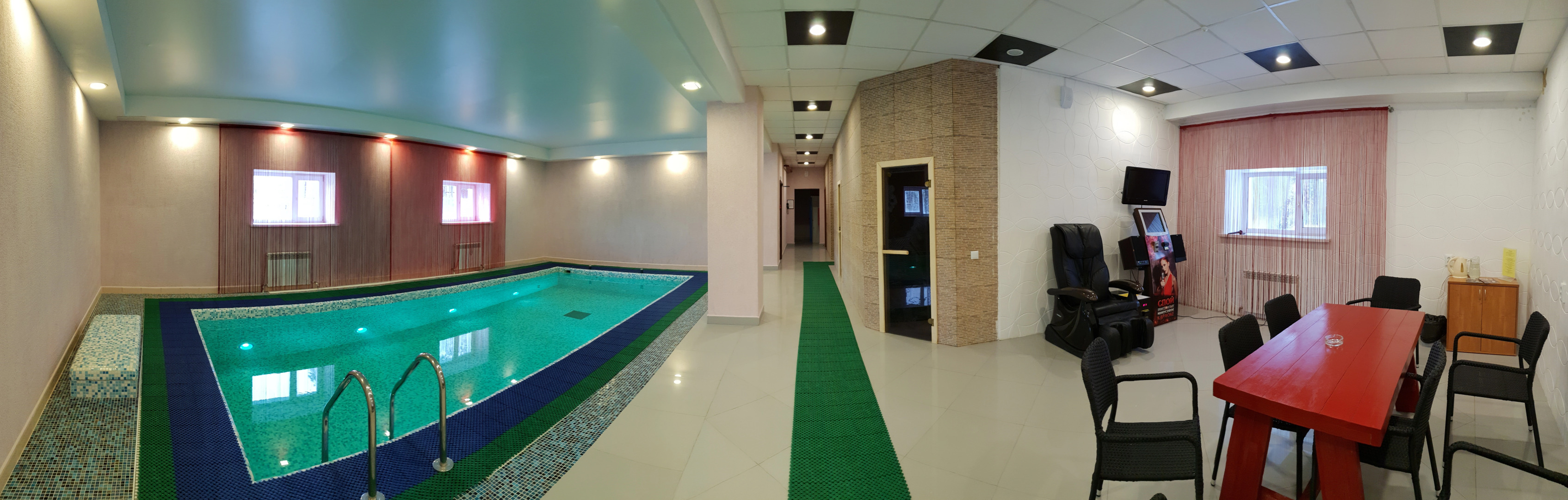 Отель Ливадия