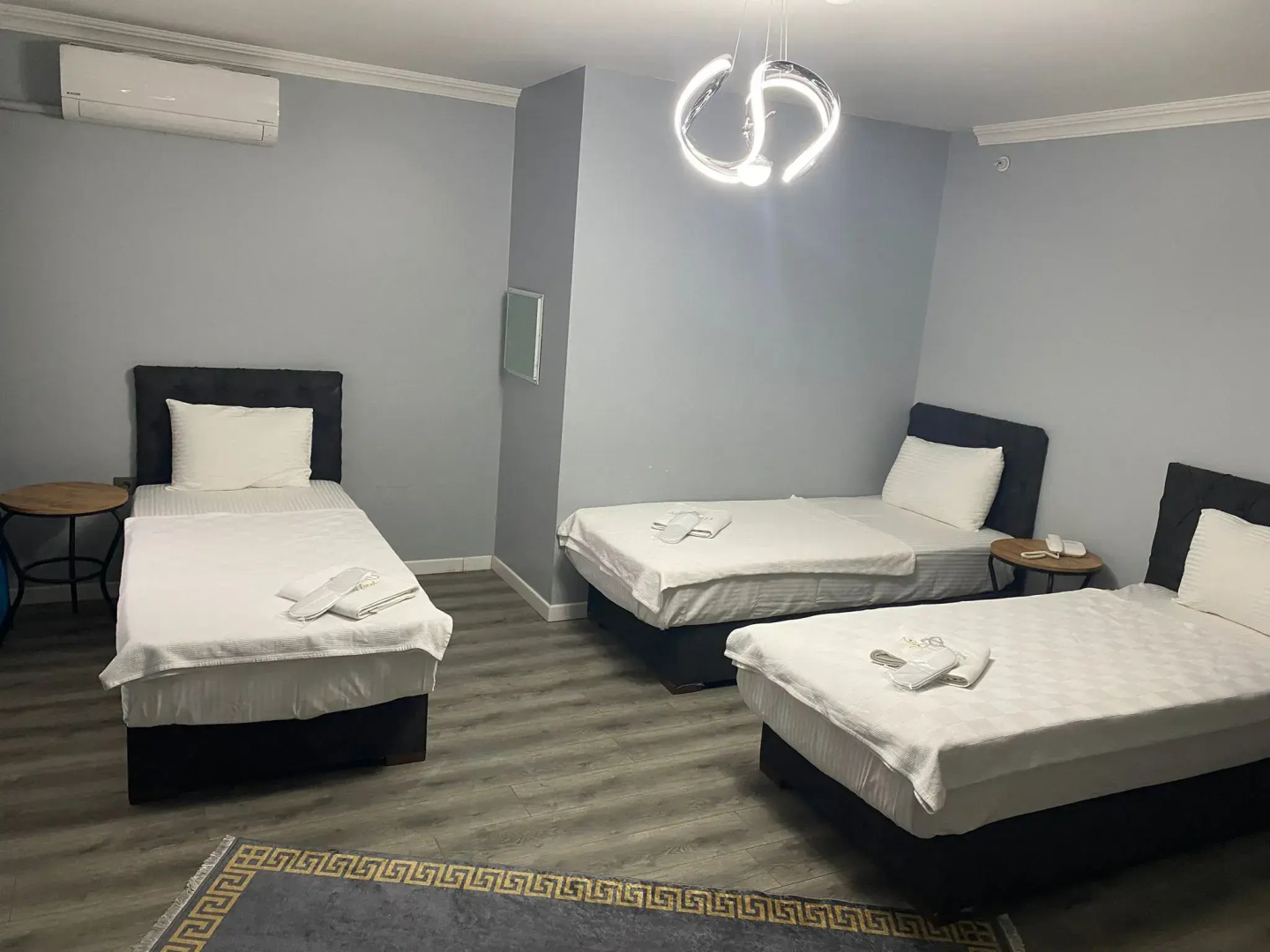 Asgard Hotel